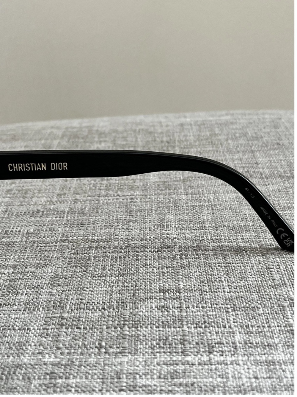 Dior Black and Gold Rectangular Optical Glasses - Picture 3 of 7
